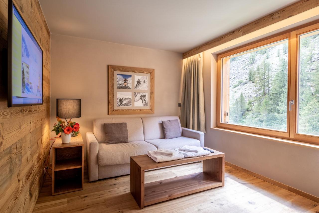 Swisspeak Resort *